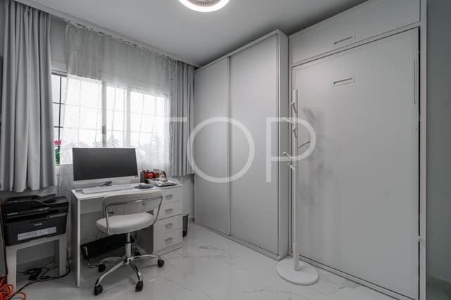 2 soveværelse Lejlighed til salg i Los Cristianos, Arona med swimmingpool - € 490.000 (Ref: 9410281)