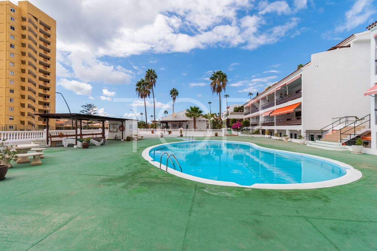 2 soveværelse Lejlighed til salg i Los Cristianos med swimmingpool - € 490.000 (Ref: 9410281)