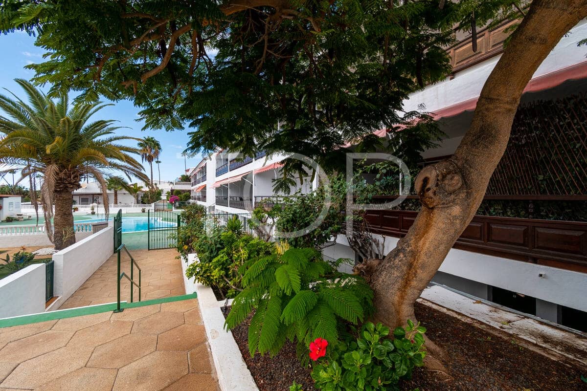 2 soveværelse Lejlighed til salg i Los Cristianos med swimmingpool - € 490.000 (Ref: 9410281)
