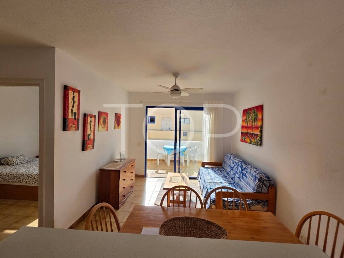 2 slaapkamer Penthouse te koop in Adeje - € 250.000 (Ref: 9413225)