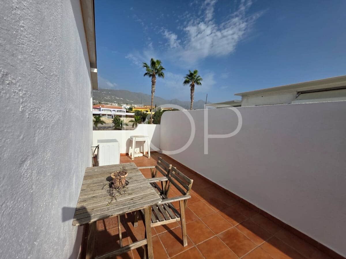 2 slaapkamer Penthouse te koop in Adeje - € 250.000 (Ref: 9413225)