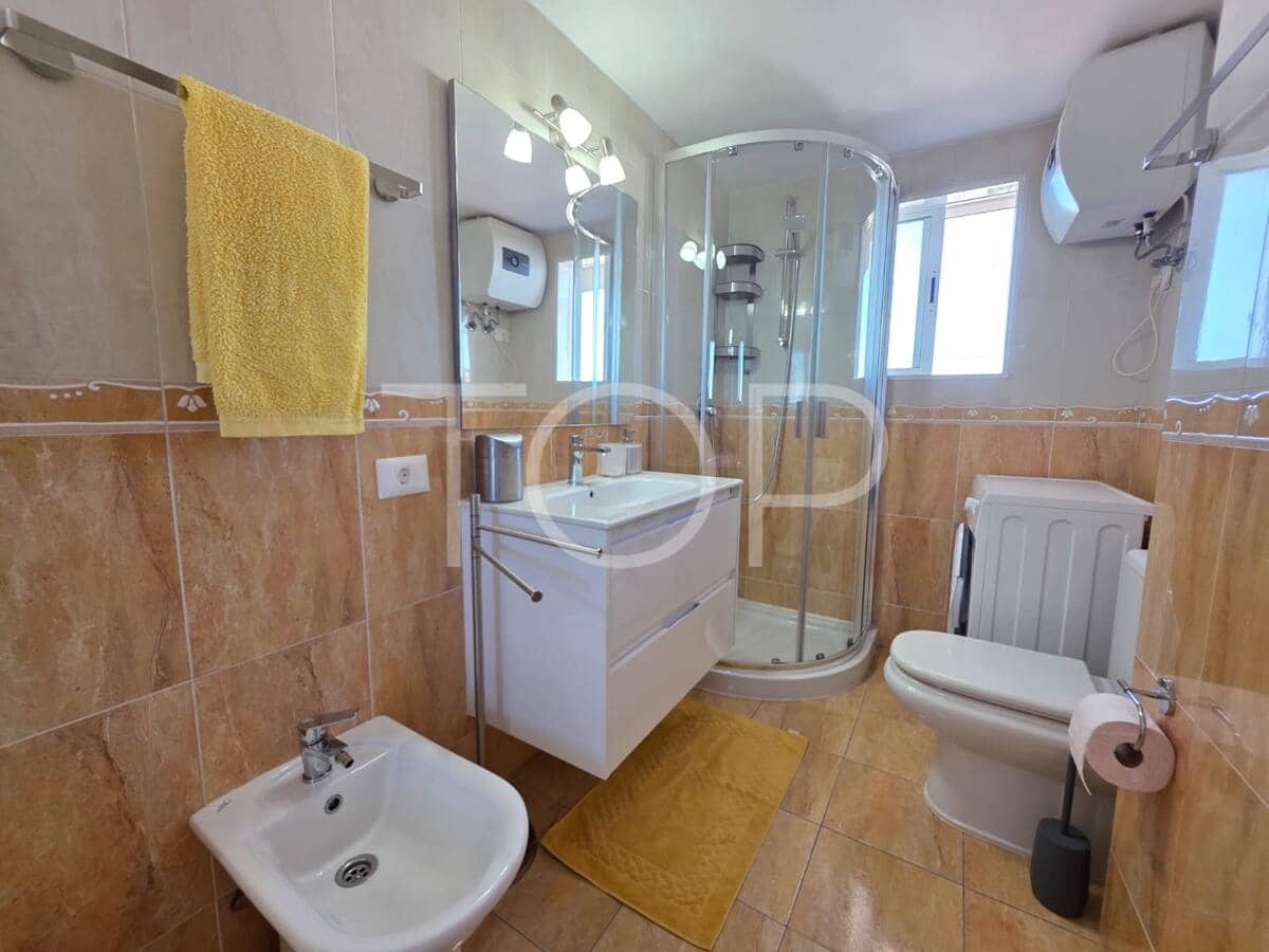 Piso de 1 habitación en Playa de las Americas en venta con piscina - 345.000 € (Ref: 9449995)