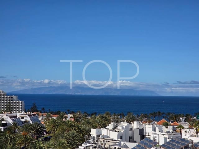 Piso de 1 habitación en Playa de las Americas, Arona en venta con piscina - 345.000 € (Ref: 9449995)