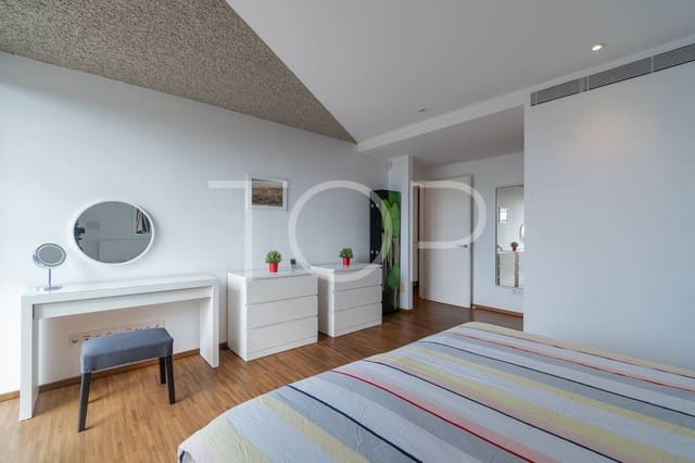 3 chambre Maison de Ville à vendre à Guia de Isora avec piscine garage - 2 200 000 € (Ref: 9452490)