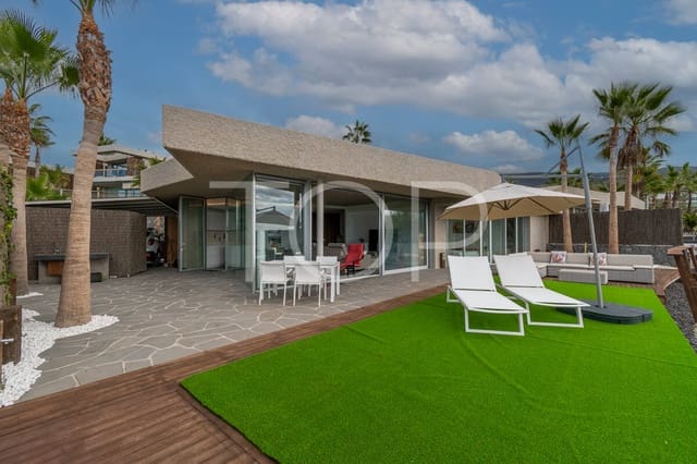 3 slaapkamer Huis te koop in Guía de Isora met zwembad garage - € 2.200.000 (Ref: 9452490)