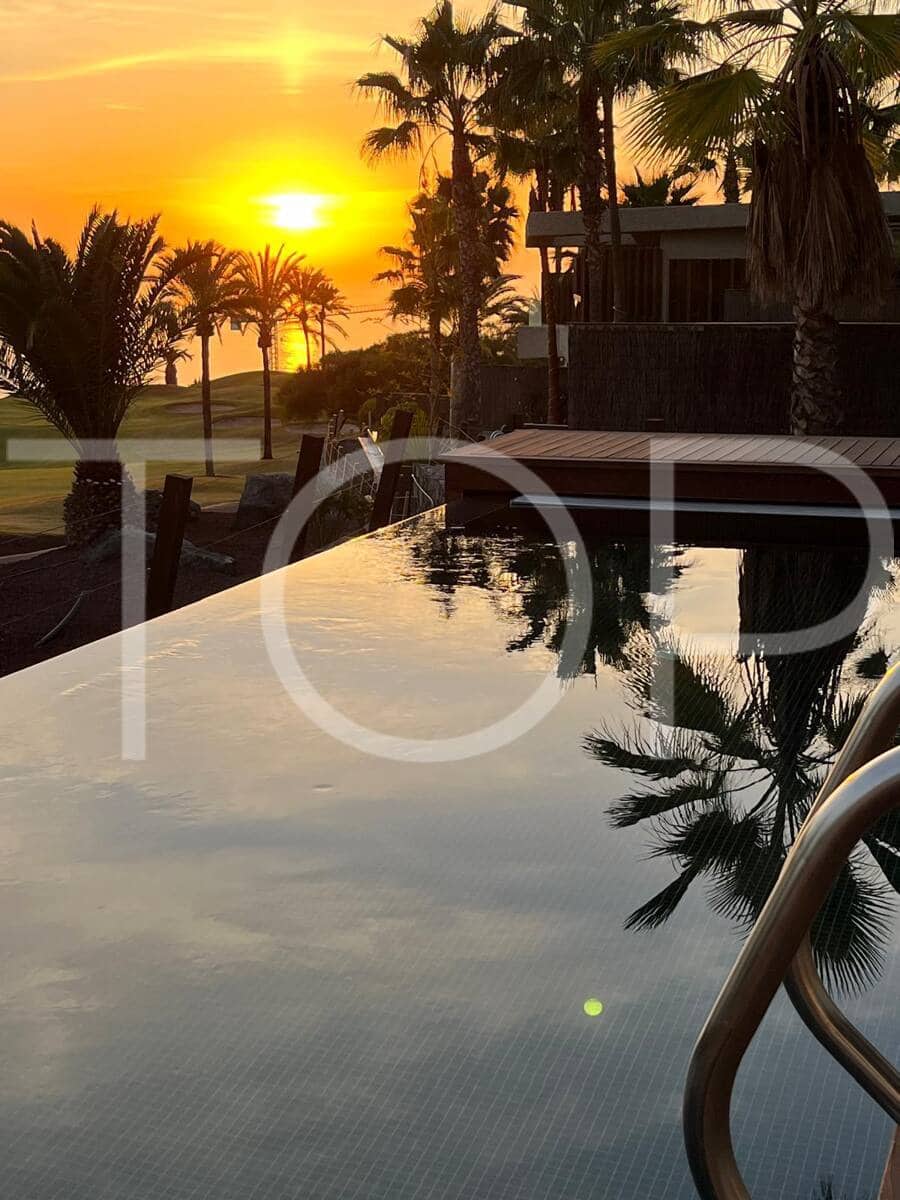 3 sovrum Hus till salu i Guia de Isora med pool garage - 2 200 000 € (Ref: 9452490)