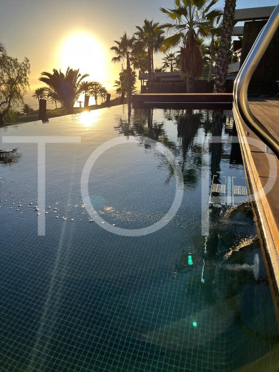 3 sovrum Hus till salu i Guia de Isora med pool garage - 2 200 000 € (Ref: 9452490)