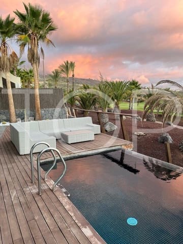 3 sovrum Hus till salu i Guía de Isora med pool garage - 2 200 000 € (Ref: 9452490)