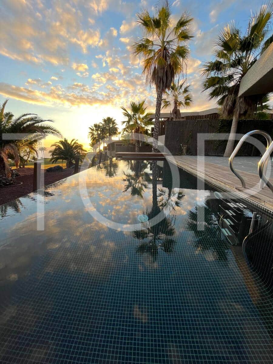 3 sovrum Hus till salu i Guia de Isora med pool garage - 2 200 000 € (Ref: 9452490)