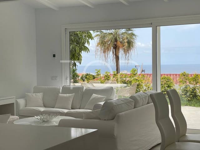 4 quarto Casa em Banda para arrendar em El Madroñal, Adeje com piscina garagem - 4 000 € (Ref: 9467810)