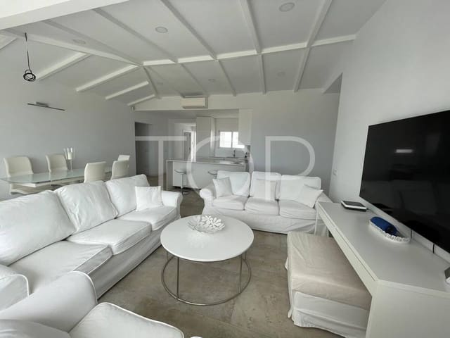 4 quarto Casa em Banda para arrendar em El Madroñal, Adeje com piscina garagem - 4 000 € (Ref: 9467810)