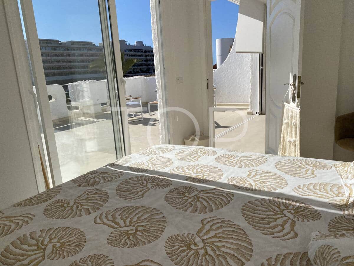 2 quarto Apartamento para venda em Adeje com piscina - 550 000 € (Ref: 9471778)