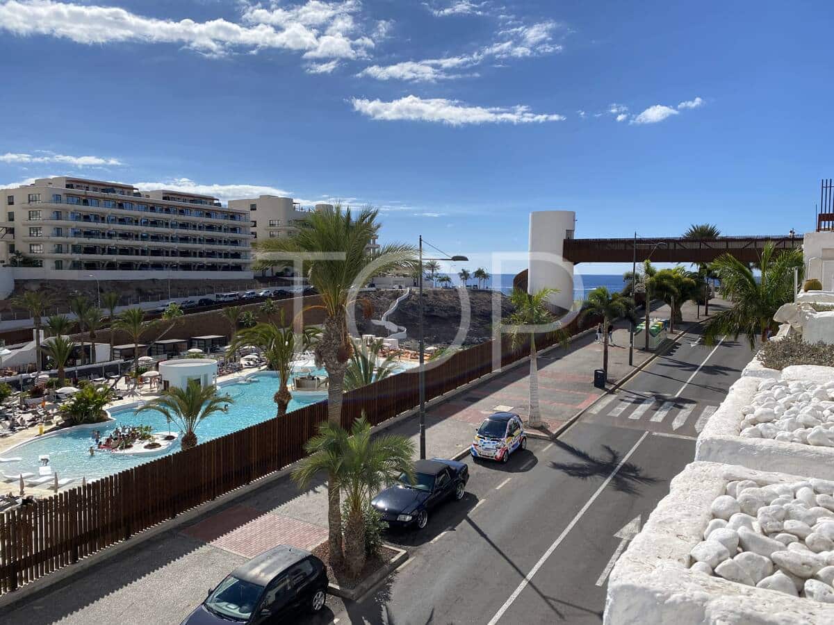 2 quarto Apartamento para venda em Adeje com piscina - 550 000 € (Ref: 9471778)