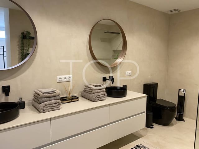 2 quarto Apartamento para venda em Callao Salvaje - Playa Paraíso, Adeje com piscina - 550 000 € (Ref: 9471778)