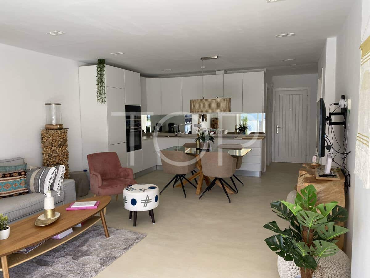 2 quarto Apartamento para venda em Adeje com piscina - 550 000 € (Ref: 9471778)