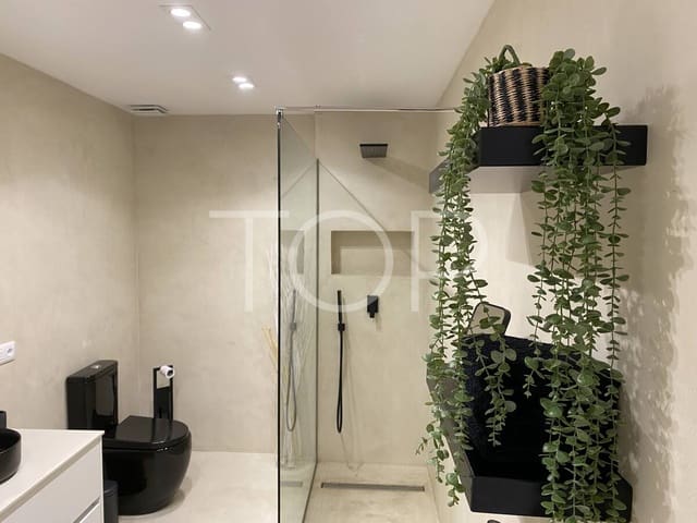 2 quarto Apartamento para venda em Callao Salvaje - Playa Paraíso, Adeje com piscina - 550 000 € (Ref: 9471778)