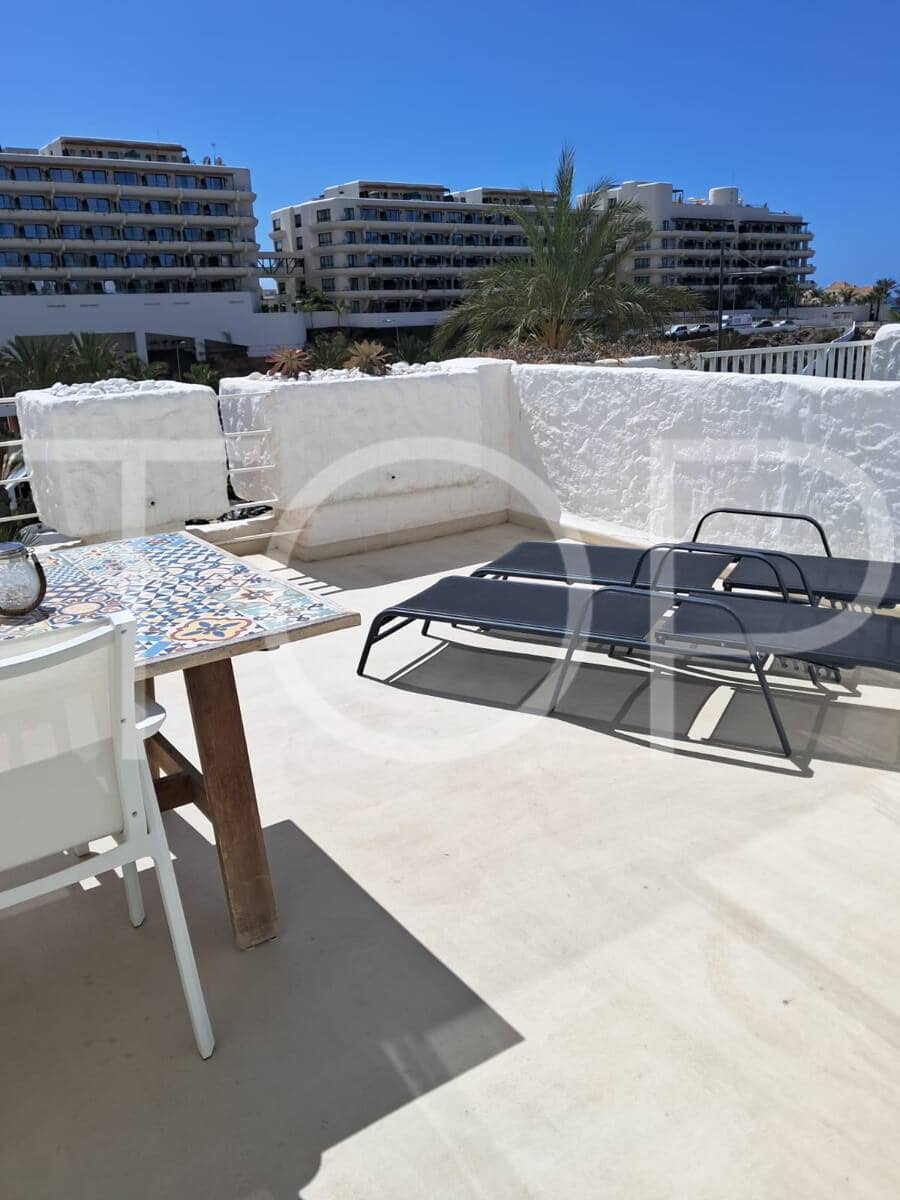 2 quarto Apartamento para venda em Adeje com piscina - 550 000 € (Ref: 9471778)