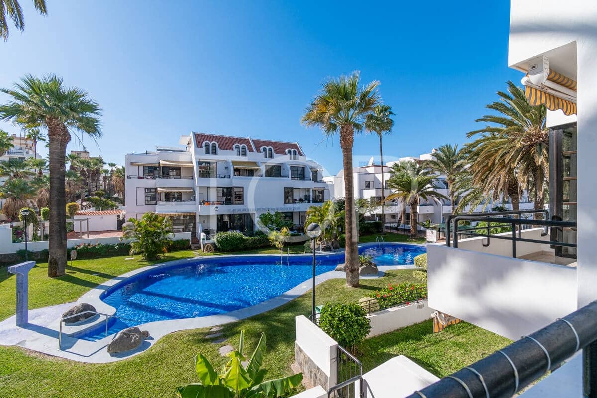 2 Zimmer Wohnung zu verkaufen in Playa de las Americas mit Pool - 570.000 € (Ref: 9474601)