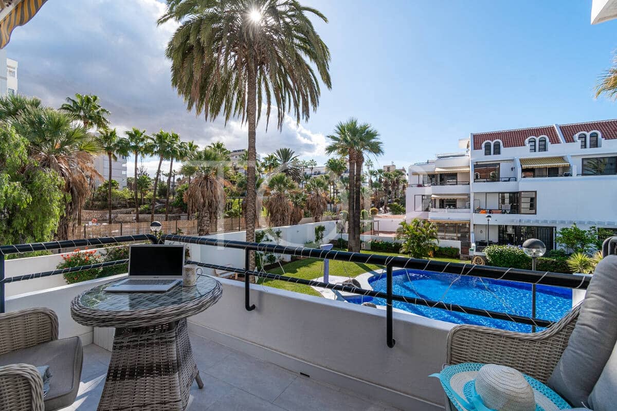 2 Zimmer Wohnung zu verkaufen in Playa de las Americas mit Pool - 570.000 € (Ref: 9474601)