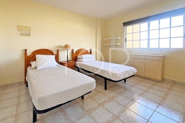 2 sypialnia Mieszkanie na sprzedaż w Torviscas Centro y Alto, Adeje z basenem - 479 000 € (Ref: 9494109)