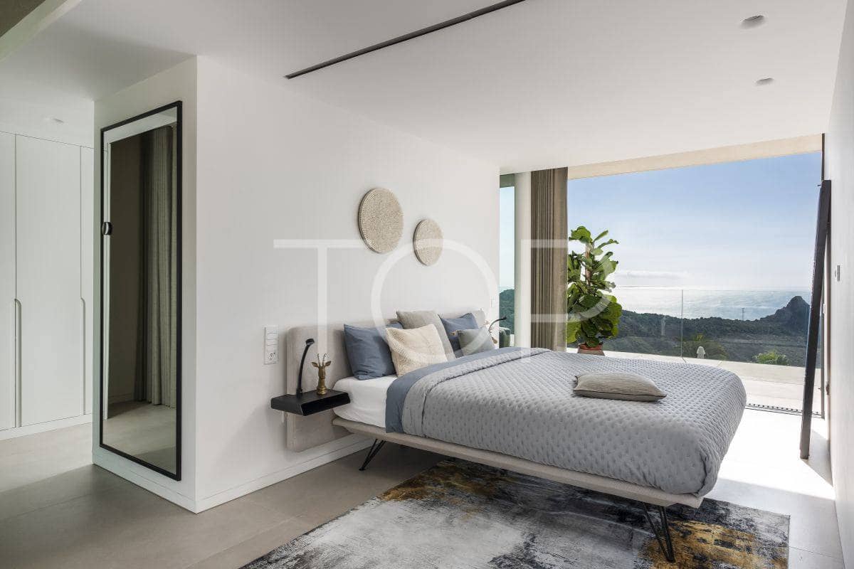 Teren niezagospodarowany na sprzedaż w Costa Adeje - 890 000 € (Ref: 9494110)