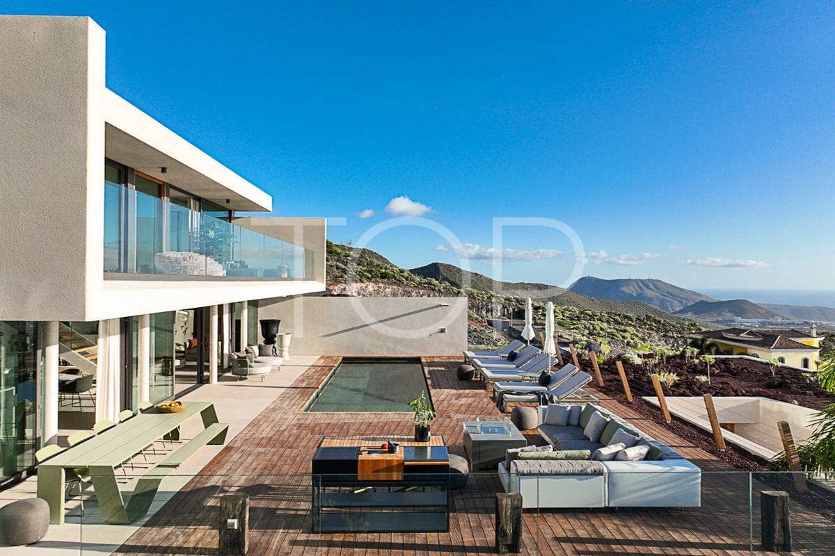 Teren niezagospodarowany na sprzedaż w Costa Adeje - 890 000 € (Ref: 9494110)