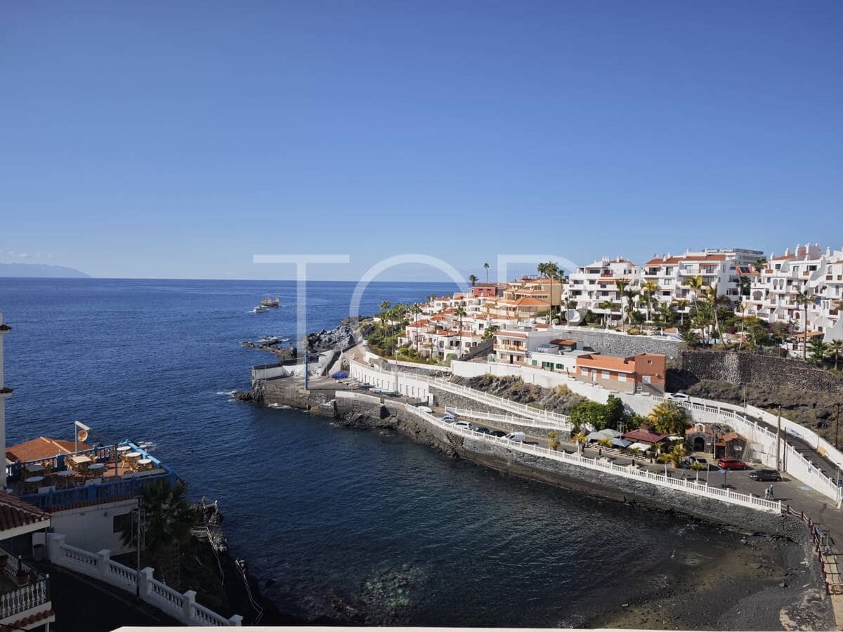 Rakentamaton maa myytävänä paikassa Puerto Santiago - 360 500 € (Ref: 9496631)