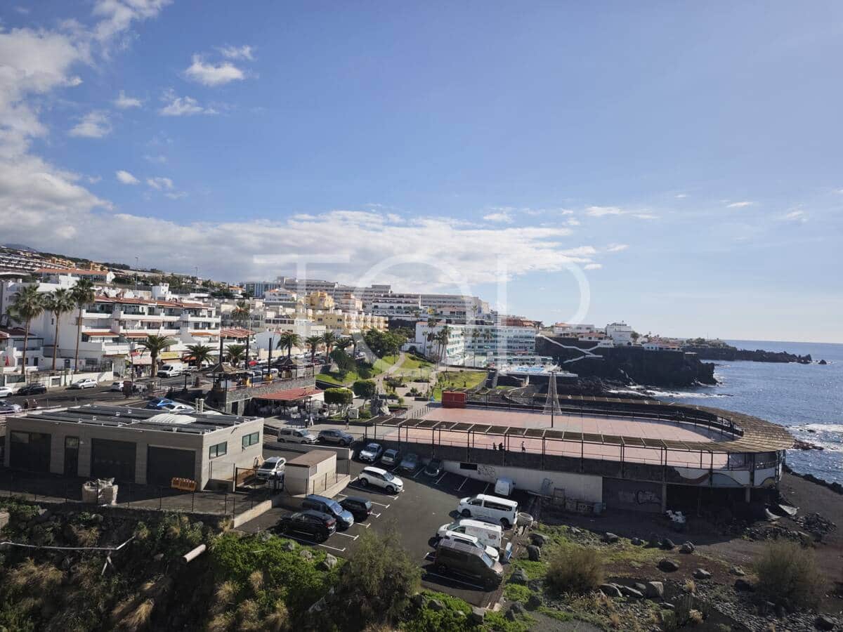 Rakentamaton maa myytävänä paikassa Puerto Santiago - 360 500 € (Ref: 9496631)