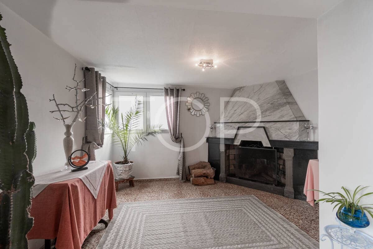 6 bedroom Townhouse for sale in Icod de los Vinos with garage - € 1,300,000 (Ref: 9503491)