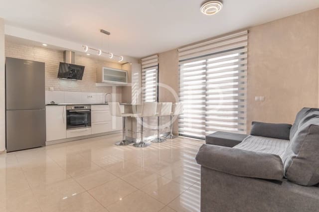 2 bedroom Penthouse for sale in Casco Urbano, Adeje with garage - € 277,500 (Ref: 9511470)