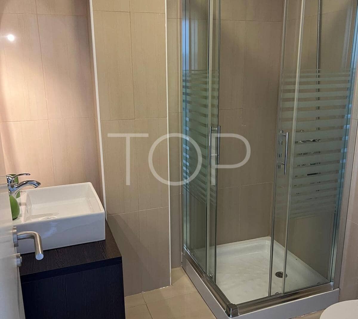 2 soveværelse Lejlighed til salg i El Madronal med swimmingpool garage - € 329.000 (Ref: 9517988)