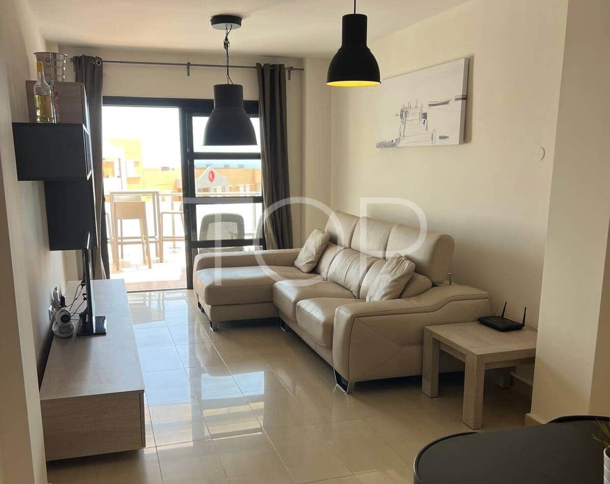 2 soveværelse Lejlighed til salg i El Madronal med swimmingpool garage - € 329.000 (Ref: 9517988)