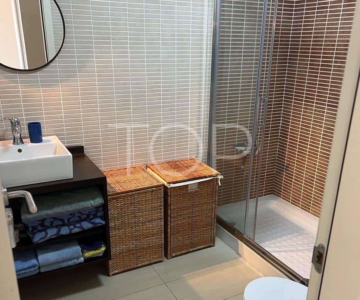 2 soveværelse Lejlighed til salg i El Madronal med swimmingpool garage - € 329.000 (Ref: 9517988)