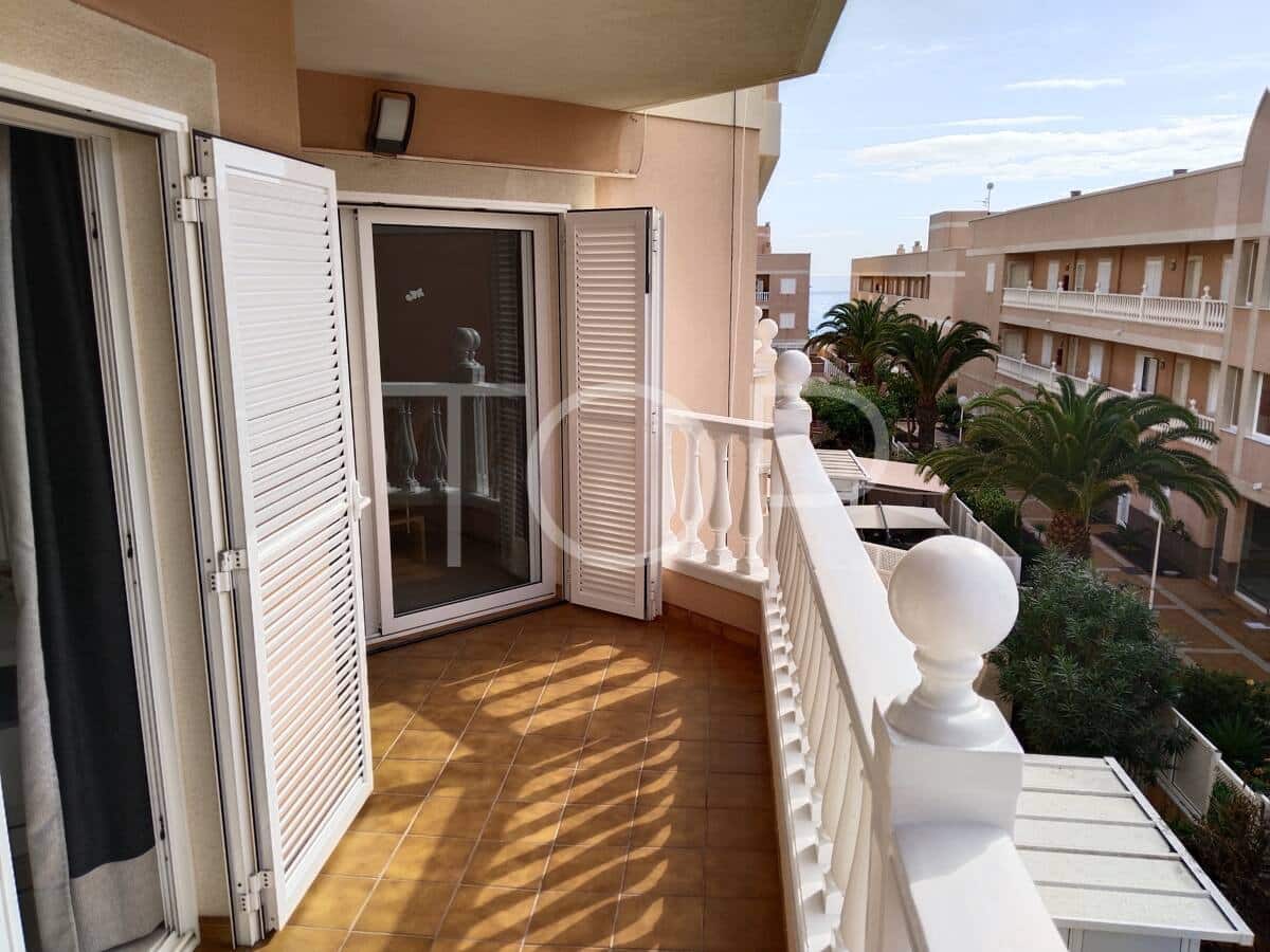 1 soveværelse Lejlighed til salg i Costa del Silencio med swimmingpool - € 210.000 (Ref: 9550310)