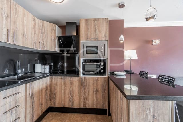 2 slaapkamer Penthouse te koop in Torviscas Centro y Alto, Adeje met zwembad - € 345.000 (Ref: 9554267)
