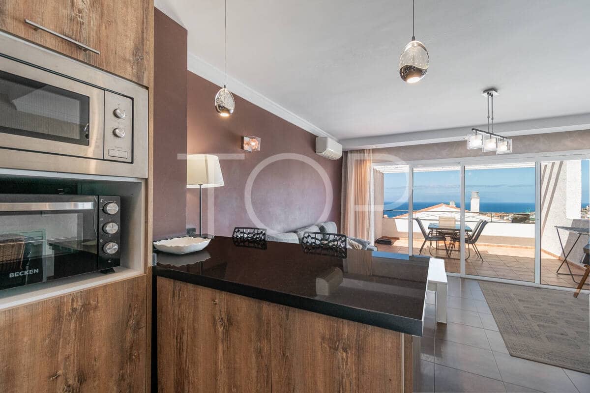 2 slaapkamer Penthouse te koop in Costa Adeje met zwembad - € 337.000 (Ref: 9554267)