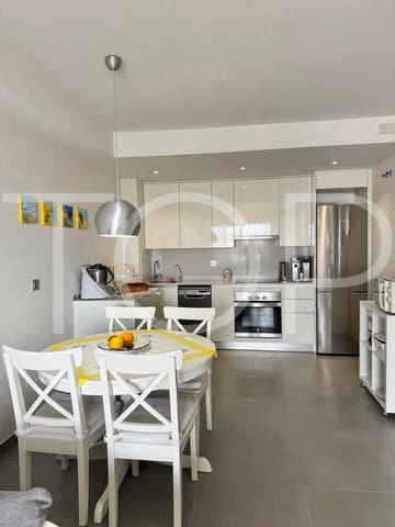 1 sypialnia Penthouse na sprzedaż w La Tejita, Granadilla de Abona z basenem garażem - 375 000 € (Ref: 9554268)