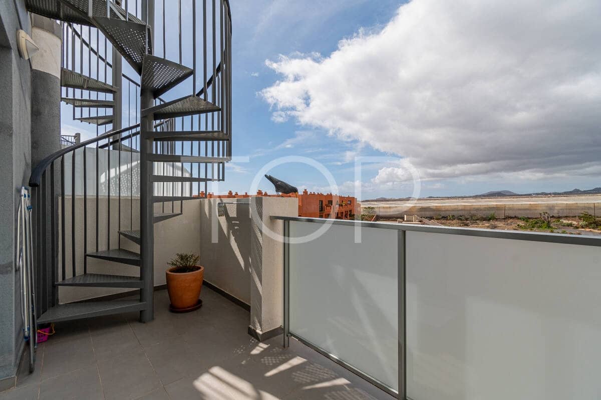 1 bedroom Penthouse for sale in La Tejita with pool garage - € 340,000 (Ref: 9554268)