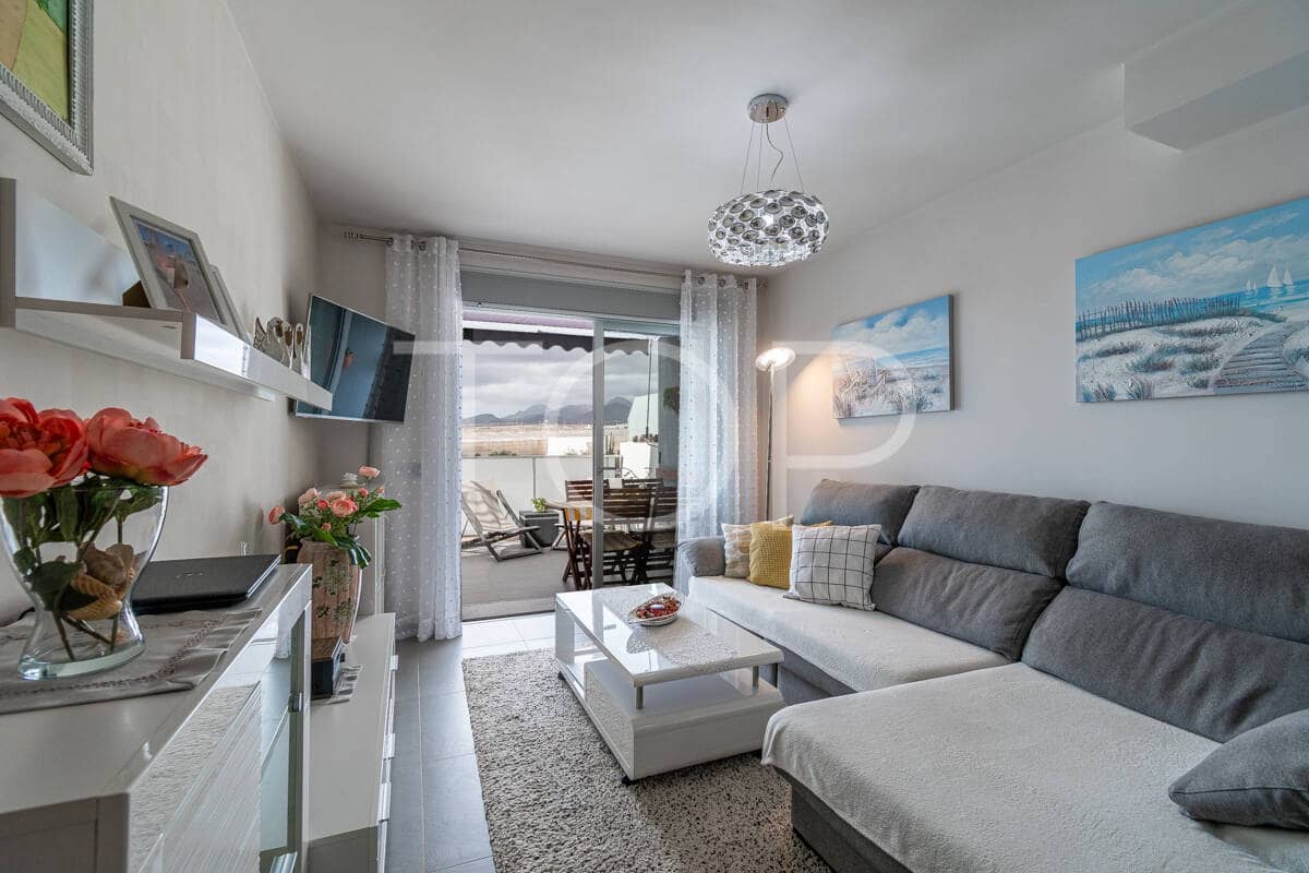 1 bedroom Penthouse for sale in La Tejita with pool garage - € 340,000 (Ref: 9554268)