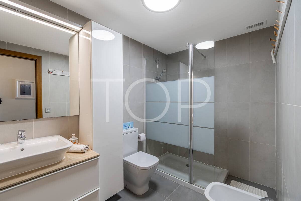 1 bedroom Penthouse for sale in La Tejita with pool garage - € 340,000 (Ref: 9554268)