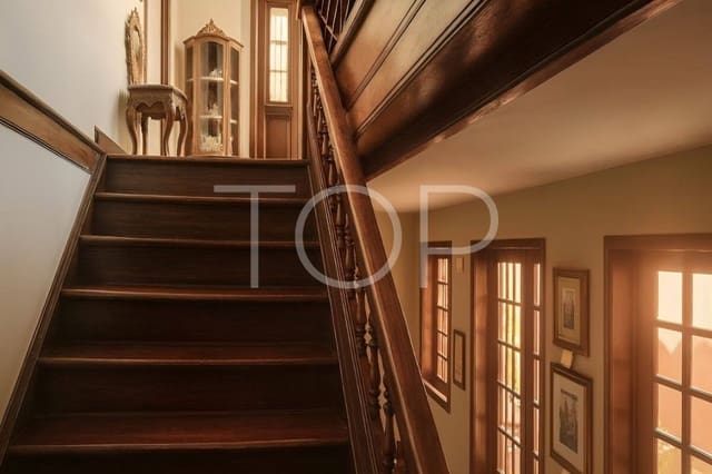 8 soveværelse Rækkehus til salg i La Orotava med garage - € 730.000 (Ref: 9554269)