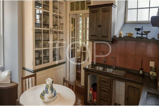 8 soveværelse Rækkehus til salg i La Orotava med garage - € 730.000 (Ref: 9554269)