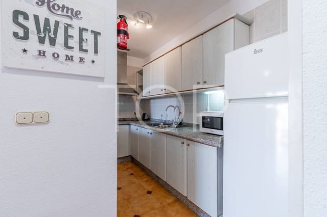 1 soverom Leilighet til salgs i Los Cristianos, Arona med svømmebasseng - € 370 000 (Ref: 9566777)