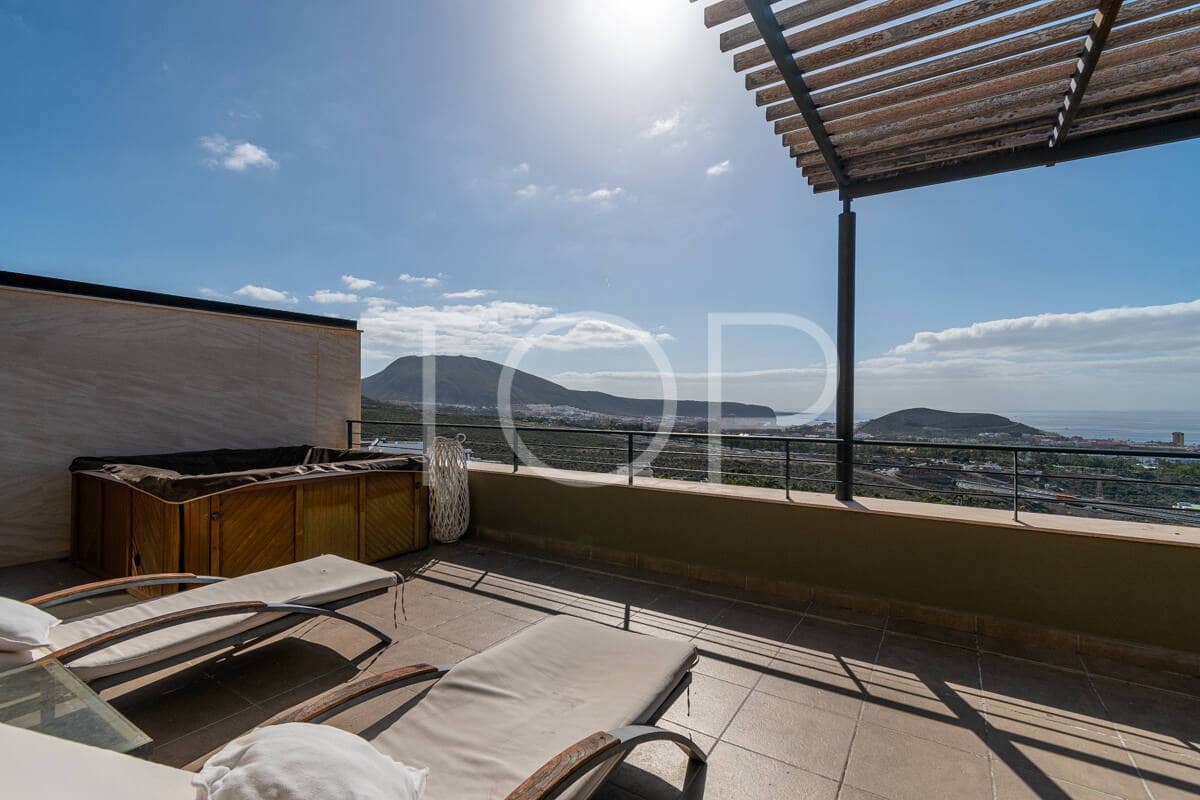 3 chambre Penthouse à vendre à La Caldera avec garage - 950 000 € (Ref: 9566778)