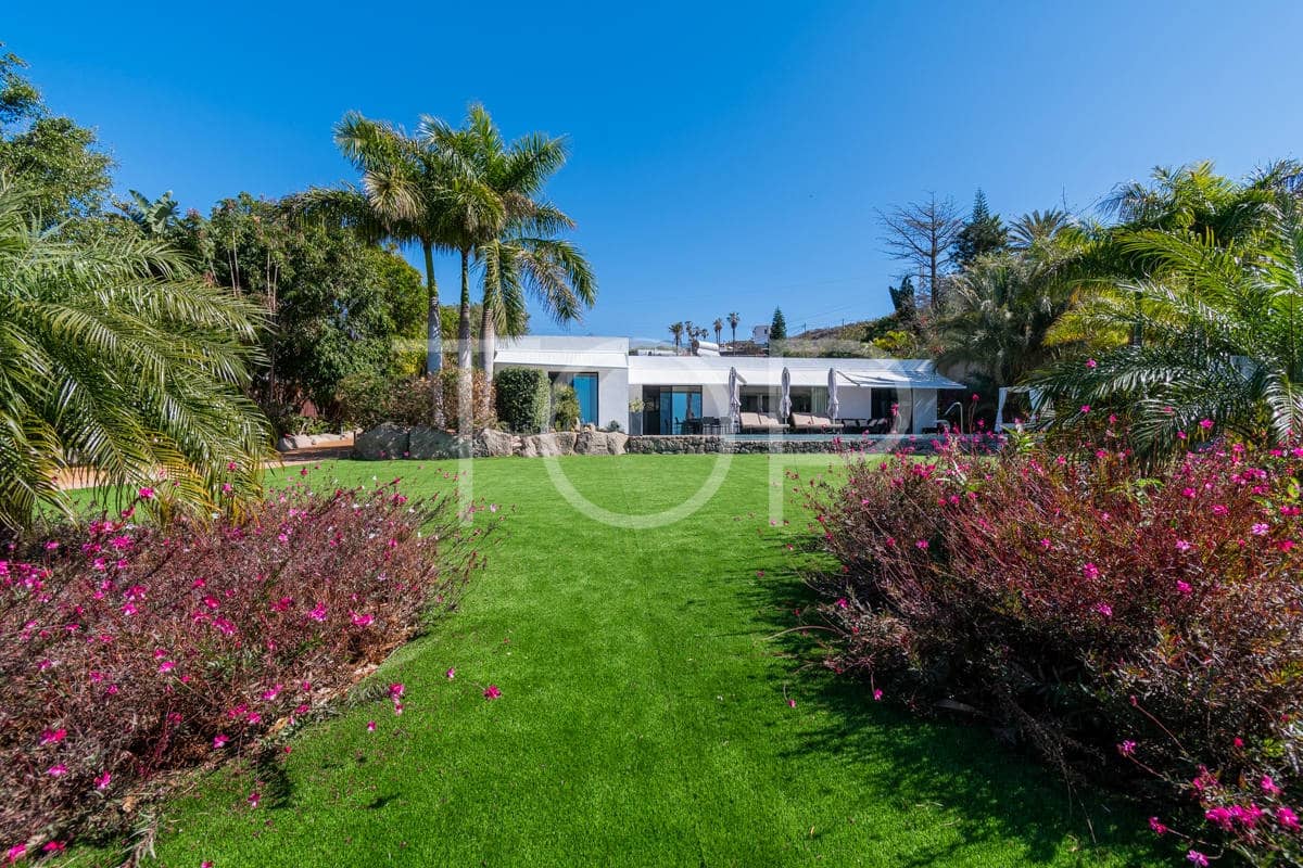 2 sovrum Hus till salu i Marazul med pool garage - 2 500 000 € (Ref: 9569982)