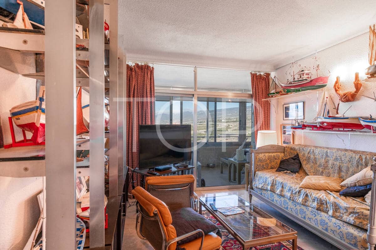 3 makuuhuone Asunto myytävänä paikassa Marazul mukana uima-altaan 
autotalli - 705 000 € (Ref: 9573420)