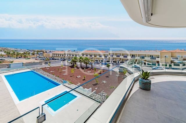 3 sypialnia Penthouse na sprzedaż w El Madroñal, Adeje z basenem garażem - 1 145 000 € (Ref: 9581280)