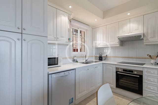 2 sovrum Lägenhet till salu i Torviscas Centro y Alto, Adeje med pool - 410 000 € (Ref: 9603625)