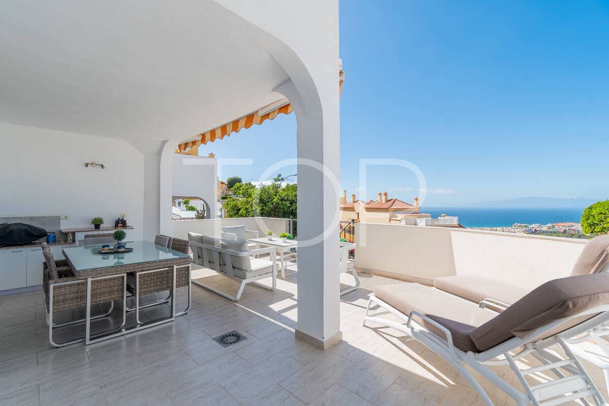 2 sovrum Lägenhet till salu i Costa Adeje med pool - 410 000 € (Ref: 9603625)