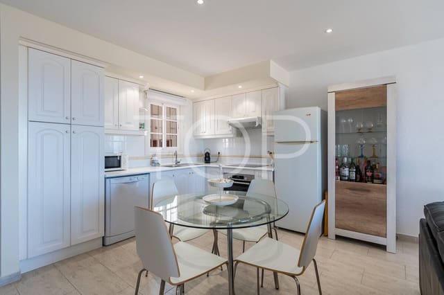 2 sovrum Lägenhet till salu i Torviscas Centro y Alto, Adeje med pool - 410 000 € (Ref: 9603625)